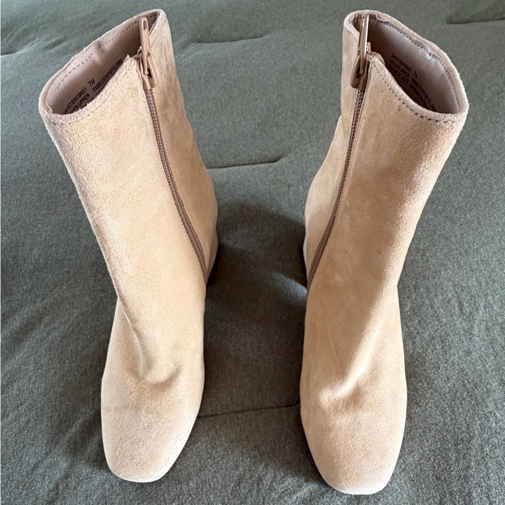 Steve Madden Tan Suede Ankle Booties